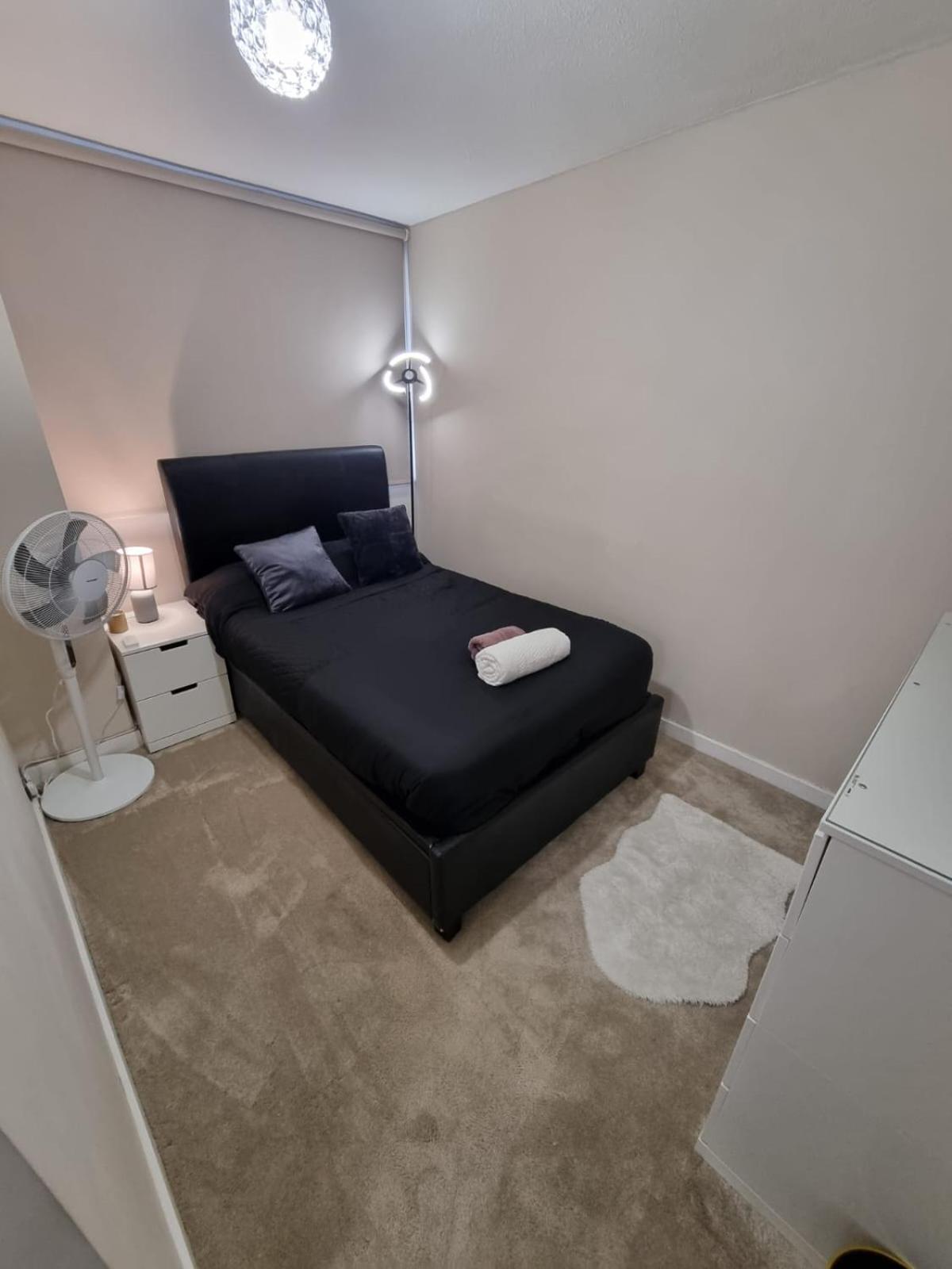 Stylish London Apartment & Free Parking 외부 사진