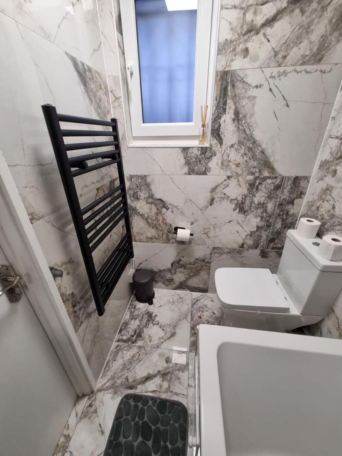 Stylish London Apartment & Free Parking 외부 사진