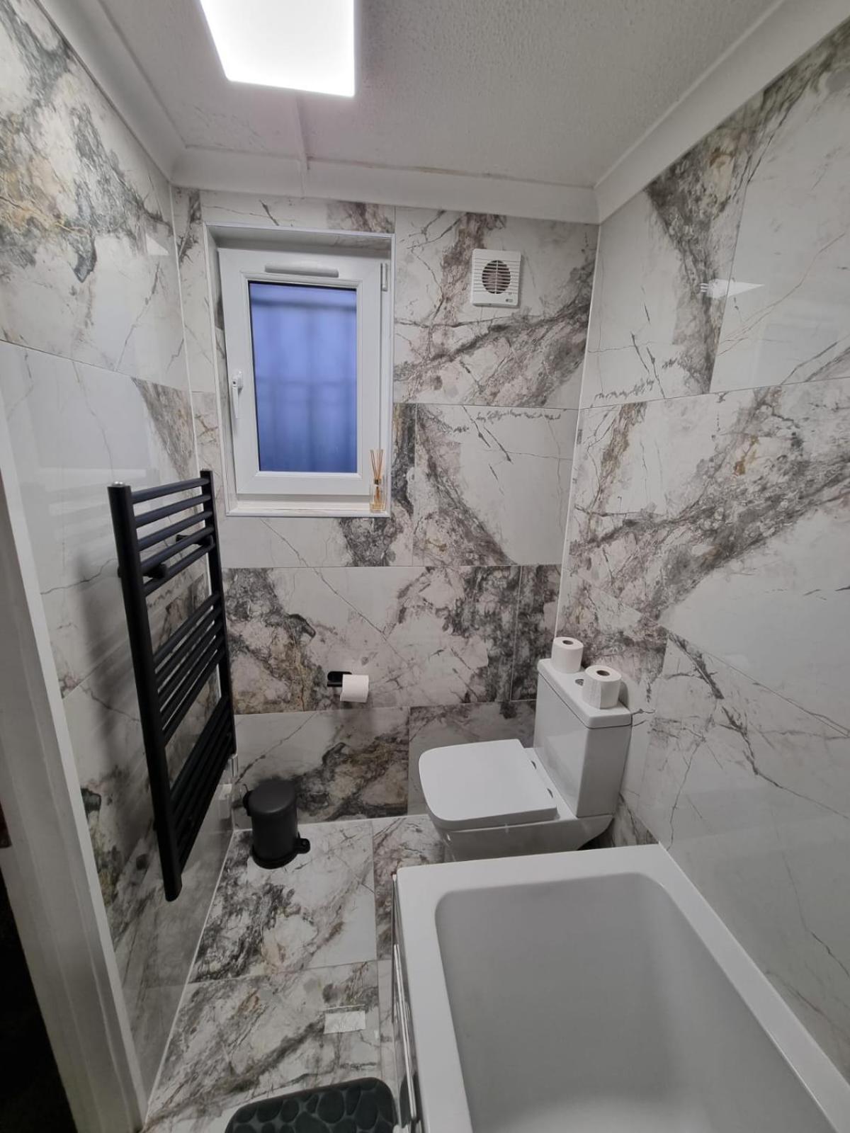 Stylish London Apartment & Free Parking 외부 사진
